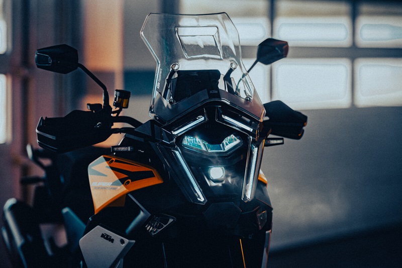 2025 KTM SUPER ADVENTURE S EVO 4