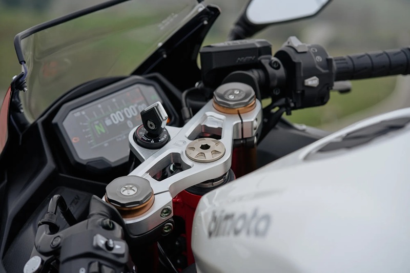Bimota KB399 TFT