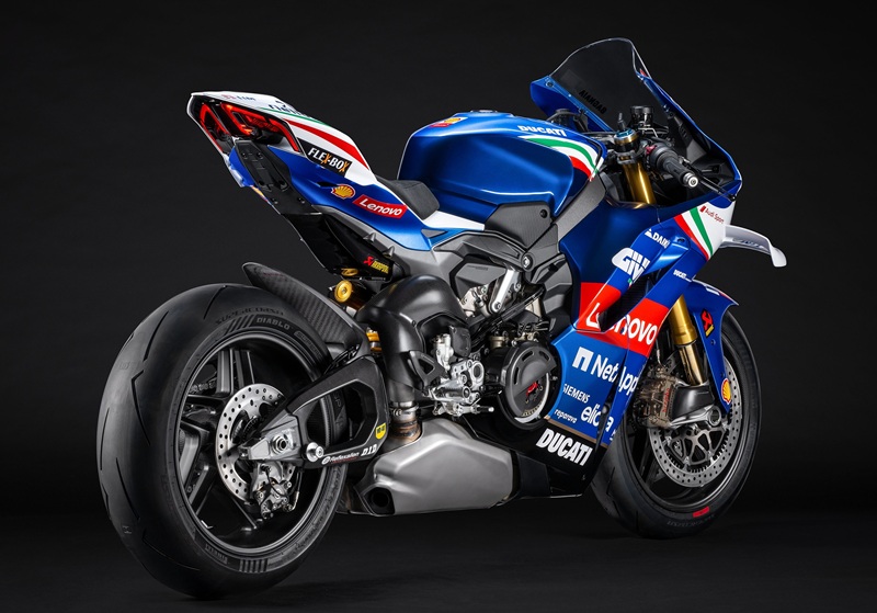 MY25 PANIGALE V4S TRICOLORE ITALIA 10 UC768793 Mid