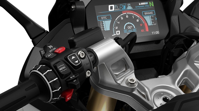 P90596264 lowRes the new bmw r 1300 r