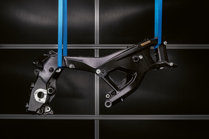 P90646821 highRes bmw motorrad m motor