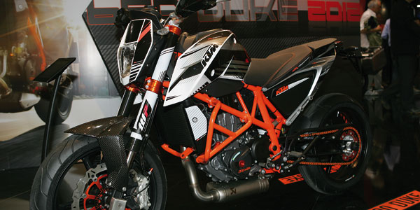 KTM-690DukeXX