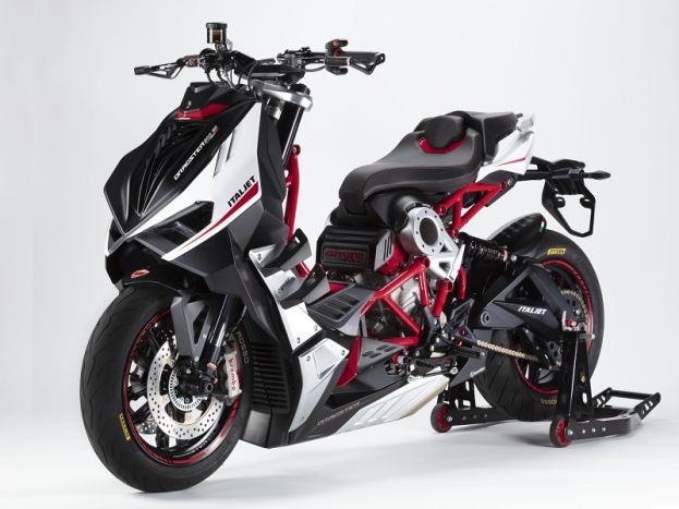 Monster skuter: Italjet Dragster 500GP