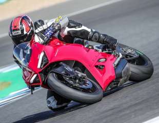 Test: Ducati Panigale V2